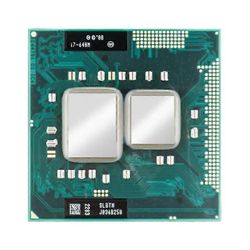 Core i7-640M -suoritin - kanta PGA 988 2 ydintä 4 säiettä 2,8 GHz 4 Mt L3-välimuisti 35 W.