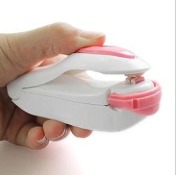 Fashion Home Bærbar Mini Capper Plastic Bag Sealer med keramisk varmehoved