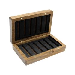 Perhokalastus Perholaatikko Kalastusvieheen järjestäjä Kalastustarvikkeet Kalastusviehelaatikko Puun väri 14cmx8.5cmx4cm