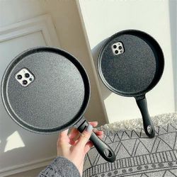 Hauska 3D-paistinpannukotelo Iphone 15 Pro Max / 15 Pro / 15 Plus / 15 -paistinpannun luovalle puhelinkotelolle