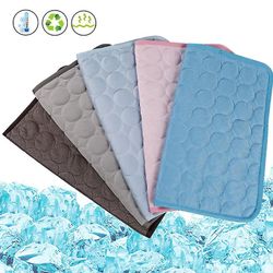 Lemmikkien jäähdytysmatto Lemmikkien jäähdytystyyny Koirien jäähdytysmatto Lemmikkien itsejäähdyttävä matto Lemmikkien jäähdytyspeitto koirille ja ...