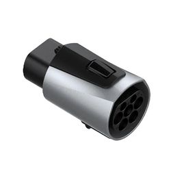 IEC62196 tyypin 2 - GBT EV-sovittimen latausmuunnin 250V 32A 3vaiheinen 22KW tyypin 2 GB / t laturimuunninsovitin Kuten