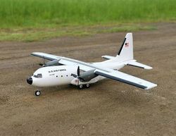 Kauko-ohjattava lentokone harrastuslelu C-160 C160 EPO potkurikone KIT ilman rekvisiittaa