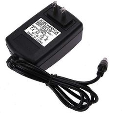 DC14V 1A -sovitin AC 100V-240V - DC 14V -muuntimen virtalähde 5.52.5 mm