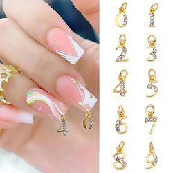 10 stycken guld metall nagelkonst charms digital design med öglor 3d ringar diy spik dekoration kedja