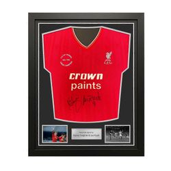 Exclusive Memorabilia Ian Rush ja Kenny Dalglish allekirjoittivat vuoden 1986 Liverpoolin jalkapallopaidan. Vakiokehys