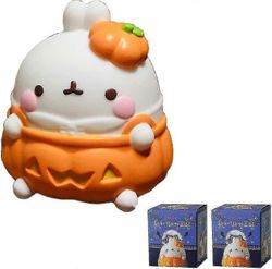 Molang 2 Blind Box lelut lapsille S Act Söpö laukku Om Ible Desktop Or -yogu