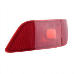 Auton takapuskurin heijastin jarruvalo takavalo pysäköintisumuvalo Subaru Forester 2019 2020 Vasemmalle