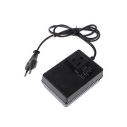 200W AC 220V - 110V vähentää muuntajan muuntaa matkatehoa EU-pistokesovitin Musta