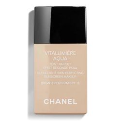 Chanel VitalumiÈre Aqua Ultra-light Skin Perfecting Sunscreen Makeup Broad Spectrum, Spf 15, 32, 1.0 Oz