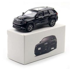 JKM 1/64 Jeep Grand Cherokee Trackhawk Suv Auto Diecast Malli Auto Metalli Runko Iskunvaimennuskokoelma Malli Koristeet Lelu Autot Musta(Laatikko)
