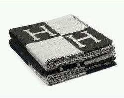 Peittotyynyt Keinotekoinen villa kashmir lämmin heittosohva huopa Mustavalkoinen