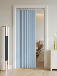 Piece Folding Curtain -sarjan oviverhot soveltuvat ovien väliseiniin, vaatekaappiin, kenkäkaappeihin jne. 180*180 cm