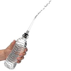 Matkaperäruiskepullosovitinsarja musta