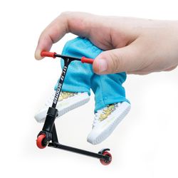 Skootteri Finger Alloy Finger Scooter Finger Scooter Finger Scooter + Finger Pants + Finger Shoes Finger Tip Sports Party suosii skootteria musta
