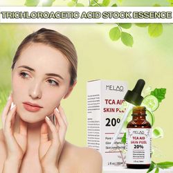 Flye Trikloorietikka-esanssi Kosteuttava Pehmeä Kosteuttava Nestemäinen Kasvohoito Kirkastava Pieni ruskea pullo 30ml Valkoinen