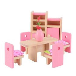 Tre dukker House Møbler Bundle Wood Doll Leker Miniatyr 7 personer Familie Set SPISESTUE