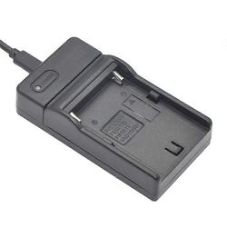 USB-akkulaturin kanssa yhteensopiva Sony NP-F550 / F570 / F750 / F970 / F770 / F960 / F330 -toimintakamera Musta