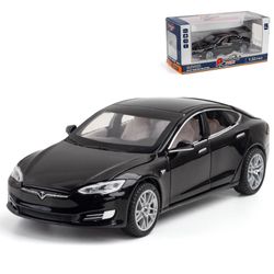 Tesla Model S bilmodel med lys og åben dør Musikalsk simulering Køretøj-H