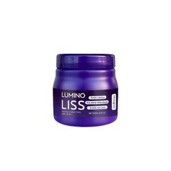 Hoegoa Protein Straightening Cream Protein ravitsee ja pehmentää hiussuortuvia luoden silkkisen, virtaavan hiustyylin, jossa on tunnelmaa 250G