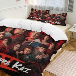 vuodevaatteet SX499 Cobra Kai Cobra Kai 3-osainen vuodevaatteet Lämmin ja mukava pehmeä pussilakana sänkysetti, jossa 1 pussilakana ja 2 tyynyliina...