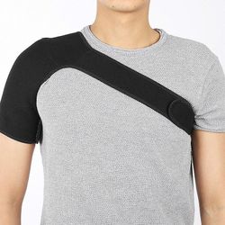 Justerbar åndbar gym sportspleje enkelt skulder støtte tilbage brace vagt rem wrap bælte band puder sort bandage mænd / kvinder Højre skulder