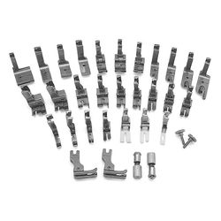 31 kpl paininjalkasarja 2 vaihtoruuvin apujalkojen laite laulajaveljen teolliseen ompelukoneeseen Hopeanharmaa