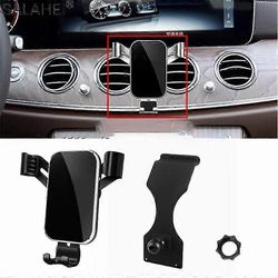 Auton matkapuhelimen pidike Air Outlet matkapuhelimen navigointipidike, joka on yhteensopiva Mercedes-Benz E -luokan W213 kanssa 2017 2018 2019-hopea