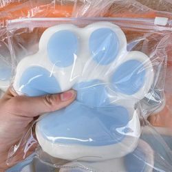 Haloppe Käsintehdyt Taba Squishy Big Cat Paw silikonipuristuslelut stressin lievittämiseen, Cat Paw Giant Paw Squishy Sensory lelut ahdistukseen ja...