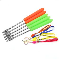 2pcs Fishing Hook Remover Løskrytter Emhætte Tackle Fjernelse Tool Random Farve 3PCS