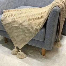 Yksivärinen villaneulottu ruudullinen peitto tupsulla erittäin pehmeä boheemi heittopeitto sänkyyn sohvapäällinen päiväpeite sisustuspeitot khaki 7...
