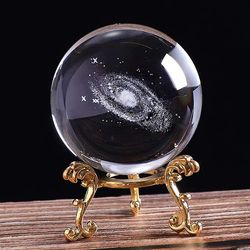 Kristallipallo jalustalla K9 Kristallipallo Meditaatio parantava Feng Shui Kristallipallo
