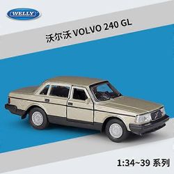 1:36 VOLVO 240 GL -painevalettu auto metalliseoksesta valmistettu malliauto Lasten lelujen keräyslahjat Kulta ruudun kanssa