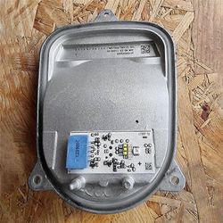 Oikean ajovalon LED-moduulin ohjaus A1769066600 Mercedes A-sarjaan