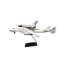 Metallilentokonemalli DieCast 1:200 An225-avaruussukkulalle Blizzard Lentokonemalli Lentokonemalli DieCast Transport Plane Staattinen keräilyesine ...