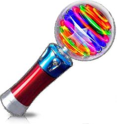 Lasten valoisa taikapallo lelusauva johti vilkkuvia sauvoja lapselle