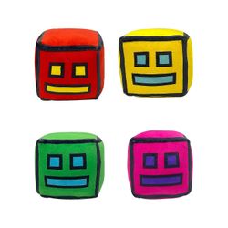 Geometria Dash pehmolelu vihreä