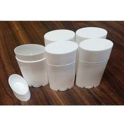 2,5 unssia 75 ml tyhjät deodoranttisäiliöt Uudelleentäytettävä muovinen kierrepullo DIY Natural Crystal Deodorant Stick Tube -kosmetiikkaan Valkoinen