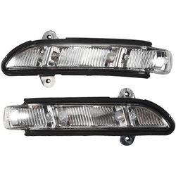 Auton etuosan vasen ja oikea peilin suuntavilkku Mercedes W211 W221 07-10:lle