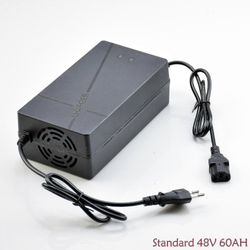 48v 60v 72v 96v 50ah 60ah lyijyhappoakku älykäs laturi sähköisille kolmipyöräisille ajoneuvopyörille skootterit atv go kar Vakio 48V60AH