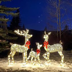 Opplyst Christmas Deer Utendørs Yard dekorasjoner, Christmas Reindeer dekorasjoner med LED-lys, kunstig pre-opplyst Christmas Holiday Dcor for Fron...
