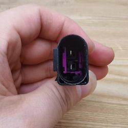 2x 2-nastainen liitinpistokkeen johto Volvo Fh/fm/fl -kuorma-autolle Scanian raskaiden kuorma-autojen sivuvaloille Välysvalot Liittimen johdot 2pcs...