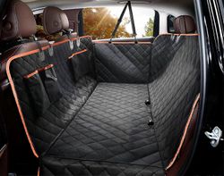 Musta auton takaistuimen suojakansi koiralle, vedenpitävä ja naarmuuntumaton koiran istuimen suojus, jossa on 4 pussin sivukantta ja 2 koiran turva...