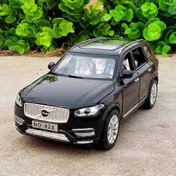1:32 VOLVOs XC90 SUV Alloy Car Model Diecast &; Toy Metal Vehicles Auto Model Collection Simulation Sound and Light Childrens Gift Musta