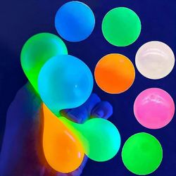 Pimeässä hohtavat tarrapallot, Valoisat fidget-lelut aikuisille ja lapsille, Kattoheittopallot stressin lievittämiseen, aistien dekompressiolelut 6pcs
