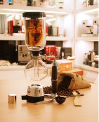 Ruili Vintage japansk stil 3 kopper Siphon Glas Vakuum Brew Espresso Machine Kaffemaskine Pot Komfur Top