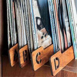 Vinyylilevyjen jakajat, 26 aakkosellista vinyylilevyn tallennustilan jakajaa A-Z b