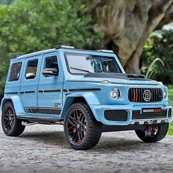 Toy Cars 1:24 mittakaava Brabus G800 kevytmetalliautomalli painevalettu auton äänivalo auton ystävien kokoelma lasten syntymäpäivälahja metalli poj...
