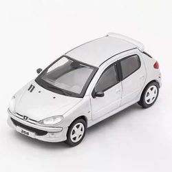 DCT 1/64 206 malliauto vintage ajoneuvo viistoperä painevalettu autokokoelma leluasema ajoneuvolahja aikuisille vitriinillä Hopea