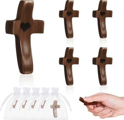 9kpl risti sydämeni, rohkaisulahja, puinen taskuristi, kädessä pidettävä puinen risti, takertuminen ja rukoileminen, sormenpään stressin lievittämi...